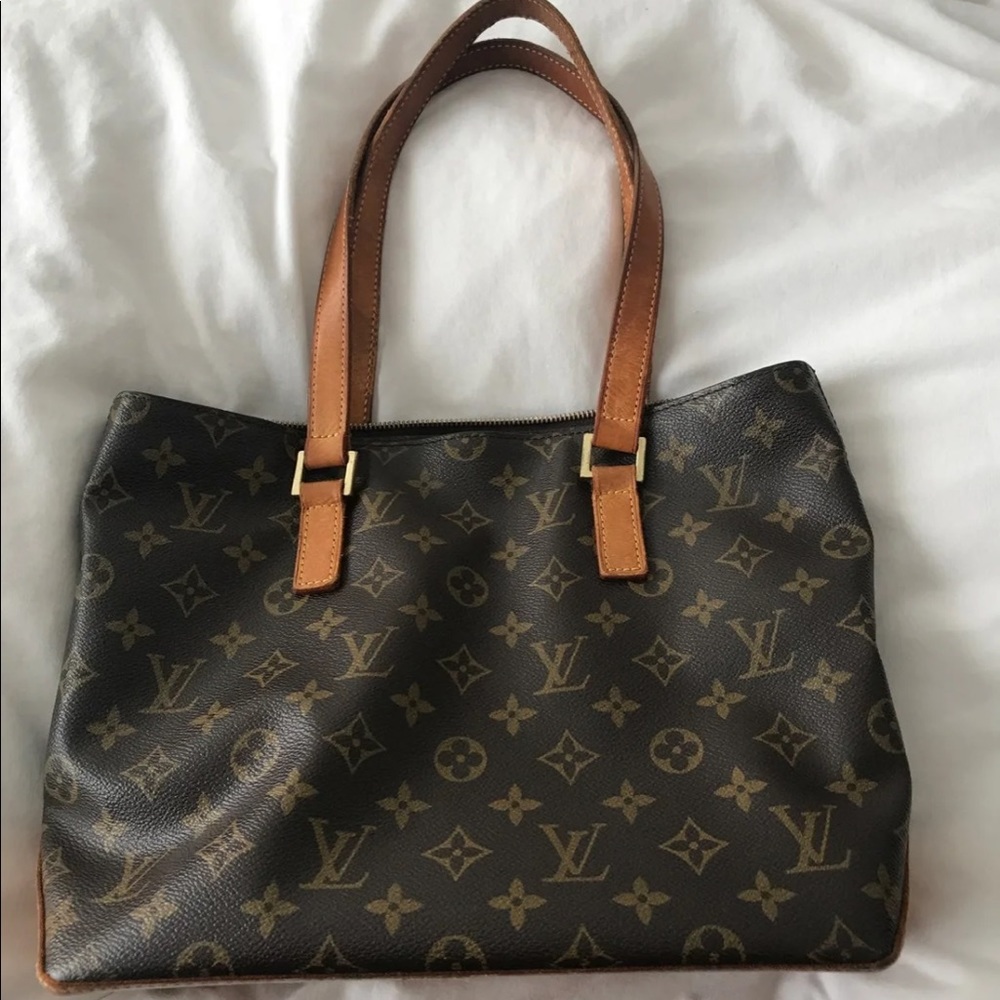 Authentic LV, Authenticated